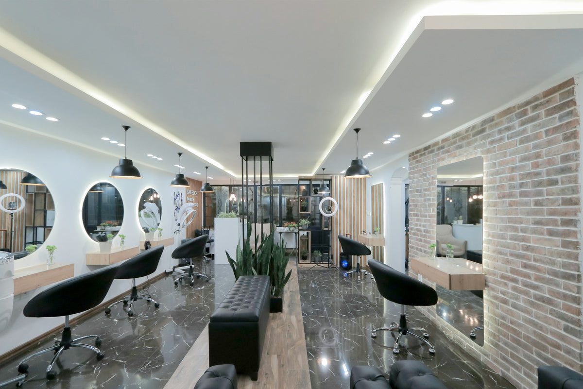 Interno di un salone di parrucchieri